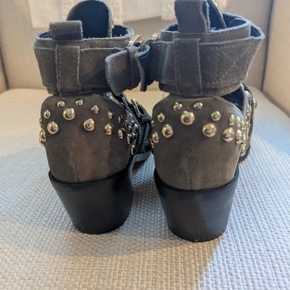 KURT GEIGER London Sybil Studded Ankle Boots Olive Suede Size 37 (6.5-7)